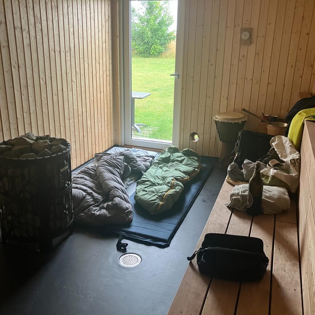 Instagram post from ellevilde.hotel. This post is in position 2.
