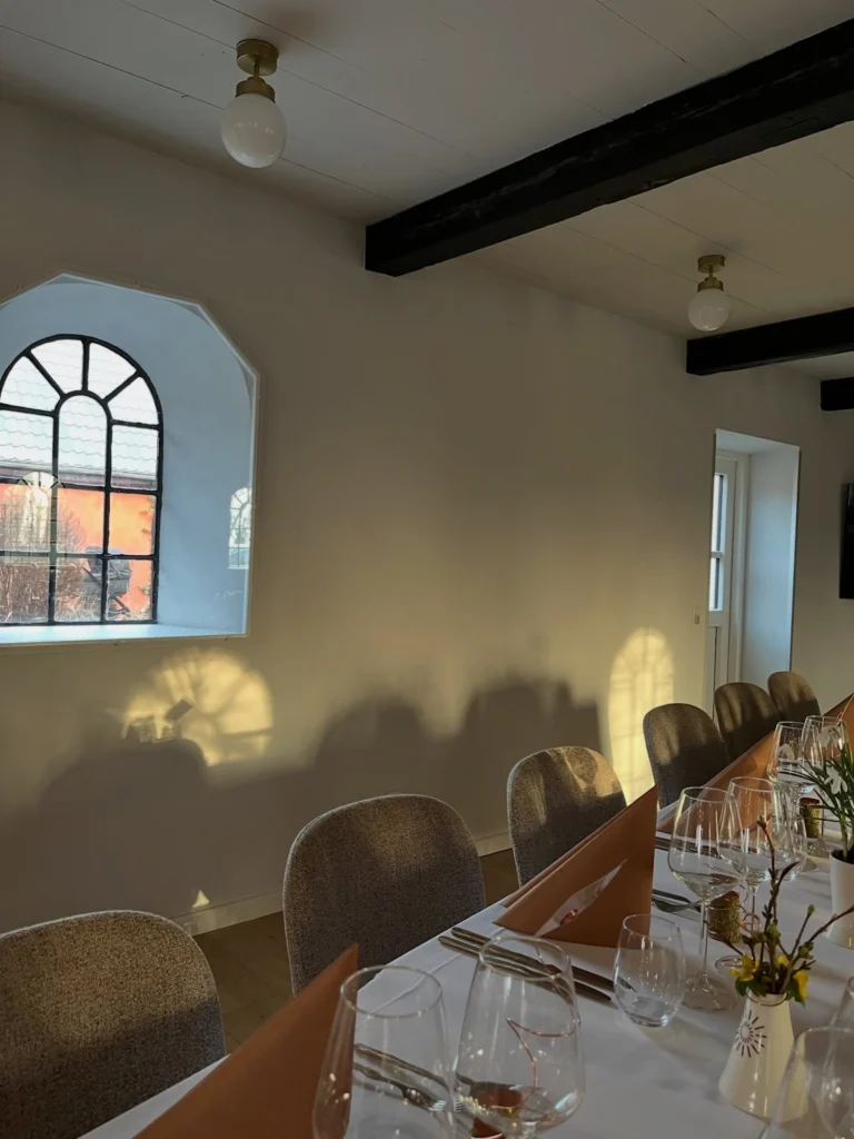 Instagram post from ellevilde.hotel. This post is in position 1.