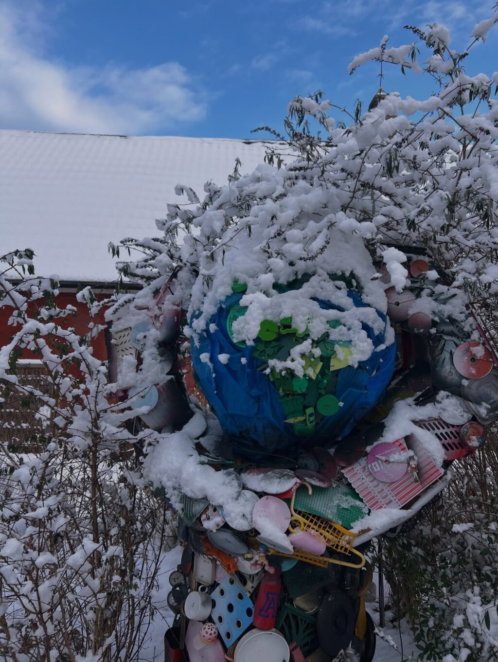 Instagram post from ellevilde.hotel. This post is in position 1.