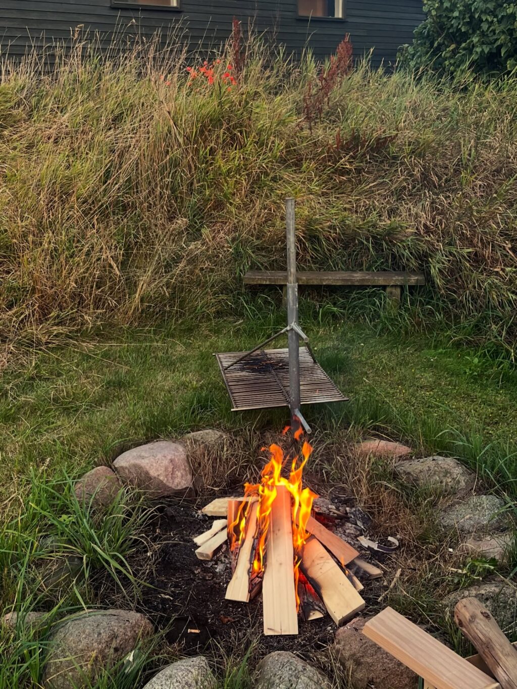 Instagram post from ellevilde.hotel. This post is in position 4.