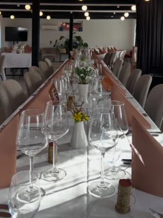 Instagram post from ellevilde.hotel. This post is in position 8.